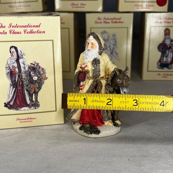 The International Santa Claus Collection Samichlaus Switzerland Figurine 1993 - Picture 8 of 9